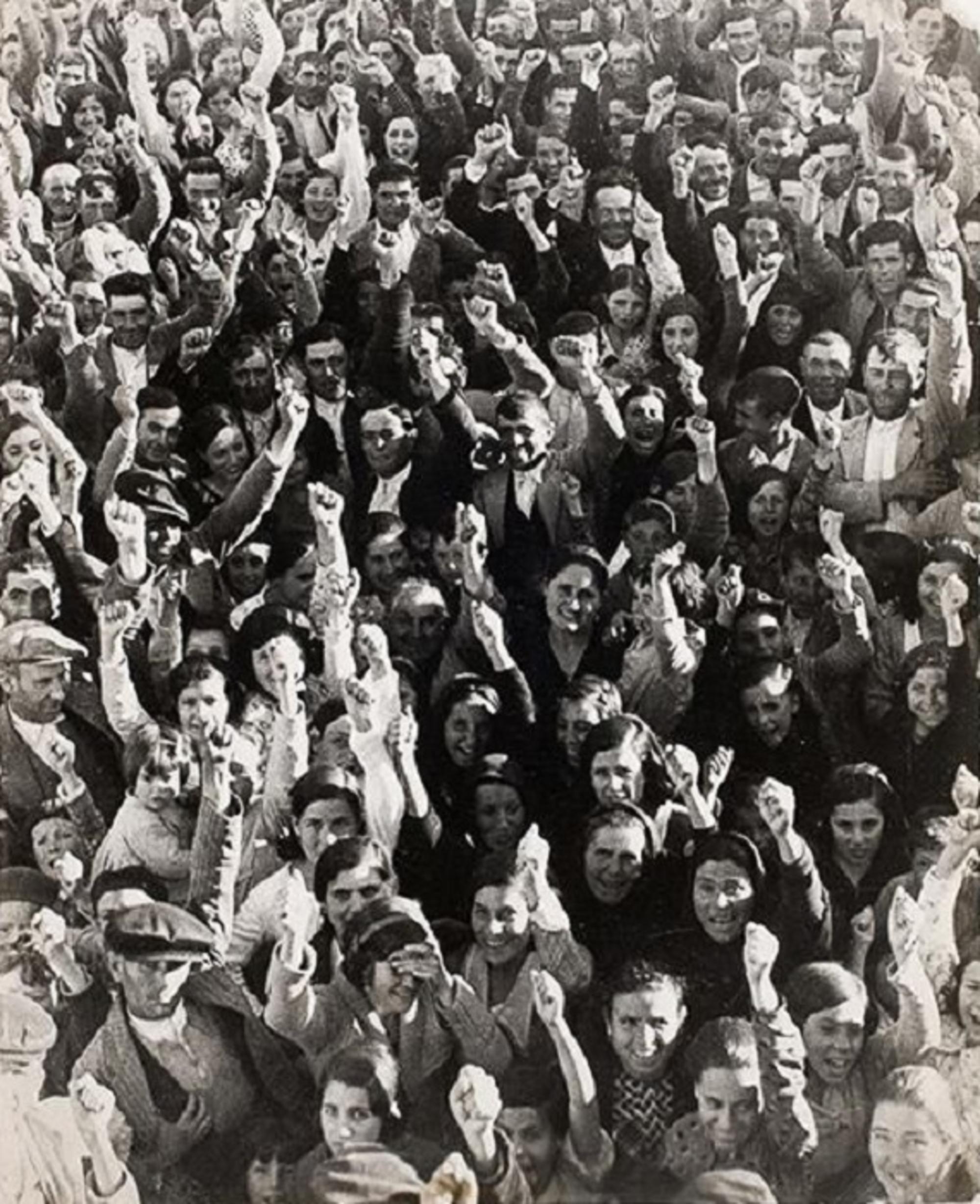 Extremadura 1936 primavera puño